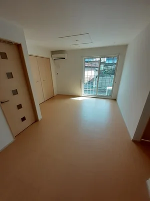 津市のマンスリーマンション・ウィークリーマンション「ピース　ガーデン　Ｂ 102・洋室(No.1281200)」メイン画像