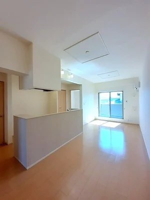 仏生山駅（香川県）のマンスリーマンション・ウィークリーマンション「サンシャインサイド 202・洋室(No.1281202)」メイン画像