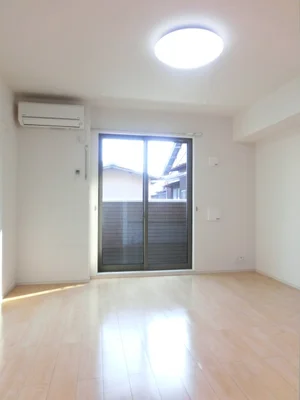 津市のマンスリーマンション・ウィークリーマンション「グレイス　ＹＴ 105・洋室(No.1281205)」メイン画像