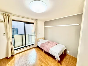 四日市市のマンスリーマンション・ウィークリーマンション「【三重県四日市市/赤堀駅徒歩約10分/バストイレ別/駐車場/洋室7.3帖】レクエルド城北 1K(No.1281272)」メイン画像