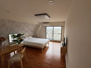 のマンスリーマンション・ウィークリーマンション「【岐阜市松鴻町/名鉄岐阜駅徒歩５分/無料Wi-Fi/家具家電付】（マンスリーベースＪＰ　No.001,002，011） １Ｒ(No.1281372)」メイン画像