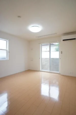 のマンスリーマンション・ウィークリーマンション「ブリーゼ・カーサＢ 101・洋室(No.1281412)」メイン画像