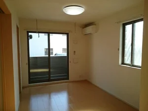 のマンスリーマンション・ウィークリーマンション「ヴィラ　ブルックサイド 105・洋室(No.1281490)」メイン画像