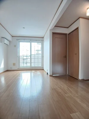 のマンスリーマンション・ウィークリーマンション「ピュア　ミキ　Ａ 202・洋室(No.1281571)」メイン画像