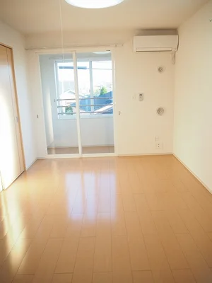 新庄田中駅（富山県）のマンスリーマンション・ウィークリーマンション「ネオファースト西新庄 201・洋室(No.1281629)」メイン画像