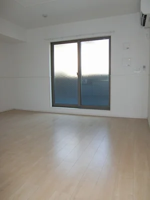 のマンスリーマンション・ウィークリーマンション「マントヴァーニ 203・洋室(No.1281677)」メイン画像