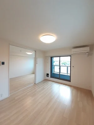 米原市のマンスリーマンション・ウィークリーマンション「ヴィラ湧水Ⅱ 201・洋室(No.1281683)」メイン画像