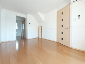 のマンスリーマンション・ウィークリーマンション「セレニティ薬師Ｂ 102・洋室(No.1281694)」メイン画像