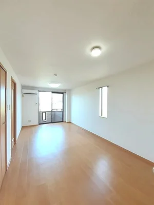 のマンスリーマンション・ウィークリーマンション「コンフォート鎌田　Ａ 101・洋室(No.1281746)」メイン画像