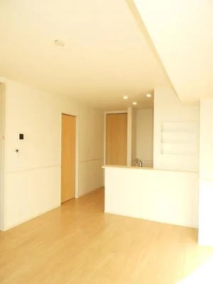 のマンスリーマンション・ウィークリーマンション「グラン・シャトレⅡ 103・洋室(No.1281804)」メイン画像