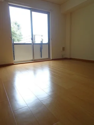 のマンスリーマンション・ウィークリーマンション「フィオーレＢ 101・洋室(No.1281811)」メイン画像