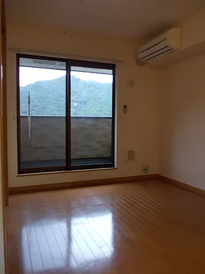 のマンスリーマンション・ウィークリーマンション「ブリッサヒル 203・洋室(No.1281831)」メイン画像