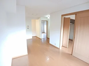 北松浦郡佐々町のマンスリーマンション・ウィークリーマンション「ブリッサヒル 203・洋室(No.1281831)」メイン画像