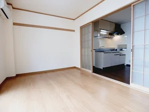 のマンスリーマンション・ウィークリーマンション「ＷＥＳＴ１ 101・洋室(No.1281845)」メイン画像