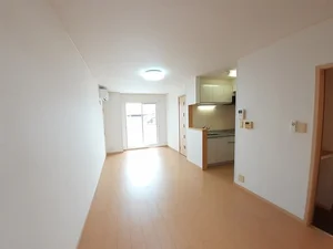 千代崎駅（三重県）のマンスリーマンション・ウィークリーマンション「エーン　モーレン 105・洋室(No.1281882)」メイン画像