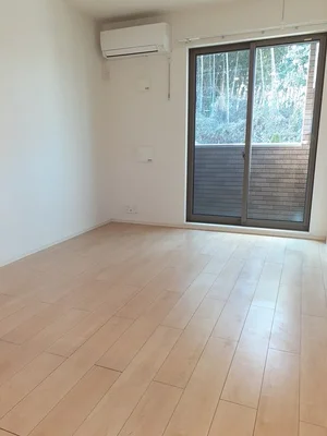 のマンスリーマンション・ウィークリーマンション「カレント・美郷Ⅲ 101・洋室(No.1281961)」メイン画像