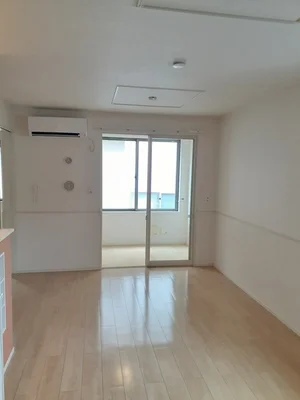 のマンスリーマンション・ウィークリーマンション「マイメゾン　島　Ⅴ 102・洋室(No.1281963)」メイン画像