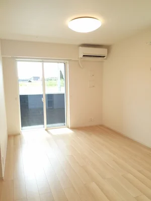 のマンスリーマンション・ウィークリーマンション「ＵＧ－ＬＩＮＥ　Ⅰ 101・洋室(No.1282104)」メイン画像