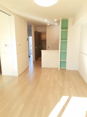 のマンスリーマンション・ウィークリーマンション「ルル・フルール　Ⅱ 102・洋室(No.1282105)」メイン画像