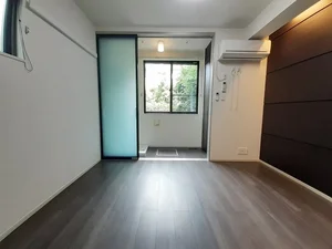 のマンスリーマンション・ウィークリーマンション「コンパートメント　アゴラ 101・洋室(No.1282144)」メイン画像