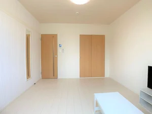 のマンスリーマンション・ウィークリーマンション「レオパレスユニバーサルヒーロー 104(No.1282233)」メイン画像