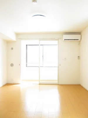 のマンスリーマンション・ウィークリーマンション「ラ・カーサ・ミーア　Ⅱ 103・洋室(No.1282307)」メイン画像