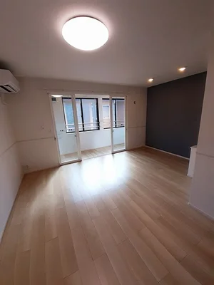 青森県のマンスリーマンション・ウィークリーマンション「ヴィラ　シャロー 204・洋室(No.1282315)」メイン画像