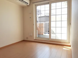 のマンスリーマンション・ウィークリーマンション「スプリング　ワットＢ棟 202・洋室(No.1282406)」メイン画像