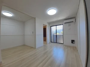 のマンスリーマンション・ウィークリーマンション「トゥット　フェリーチェ　湘南Ⅴ 102・洋室(No.1282520)」メイン画像