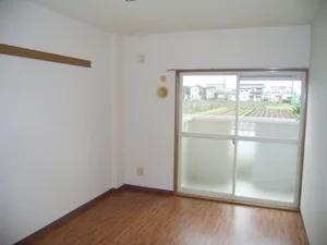 のマンスリーマンション・ウィークリーマンション「サンシティ小坂井　Ｃ 105・洋室(No.1282534)」メイン画像