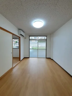 寺尾駅（新潟県）のマンスリーマンション・ウィークリーマンション「ブルースカイ 103・洋室(No.1282545)」メイン画像