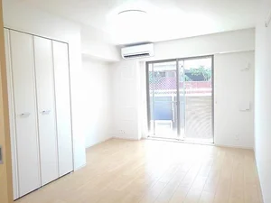 のマンスリーマンション・ウィークリーマンション「ロン　ボヌール　宇治 102・洋室(No.1282655)」メイン画像