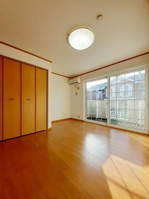 のマンスリーマンション・ウィークリーマンション「アクテュエルＹ 102・洋室(No.1282743)」メイン画像