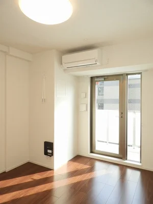 広島市のマンスリーマンション・ウィークリーマンション「プラーサート　南観音 403・洋室(No.1282784)」メイン画像