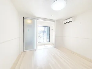 のマンスリーマンション・ウィークリーマンション「フローラ１６ 105・洋室(No.1282834)」メイン画像