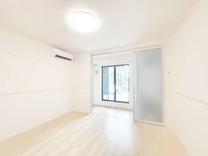 福岡県の大東建託リーシング株式会社のマンスリーマンション・ウィークリーマンション「フローラ１６ 101・洋室(No.1282838)」メイン画像