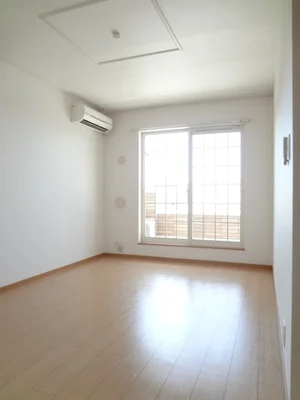 のマンスリーマンション・ウィークリーマンション「グランガーデンⅢ 201・洋室(No.1282870)」メイン画像