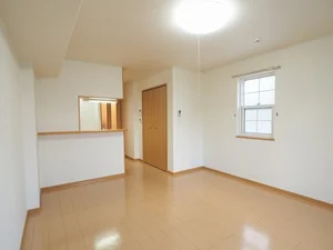 のマンスリーマンション・ウィークリーマンション「ソレアード朽網Ⅰ 101・洋室(No.1282923)」メイン画像