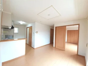 北九州市立大学北方キャンパス周辺のマンスリーマンション・ウィークリーマンション「グレイスコートⅢ 102・洋室(No.1282924)」メイン画像