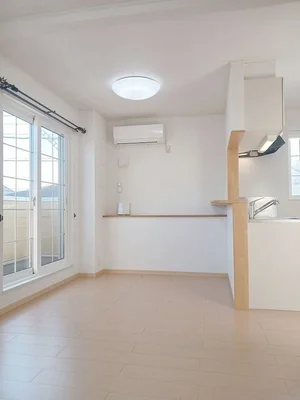 のマンスリーマンション・ウィークリーマンション「オペラ．Ｔ 201・洋室(No.1282987)」メイン画像