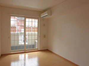 のマンスリーマンション・ウィークリーマンション「ピーノ・レジーナⅠ 103・洋室(No.1283024)」メイン画像