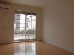 のマンスリーマンション・ウィークリーマンション「ピオニエーレⅡ 102・洋室(No.1283027)」メイン画像