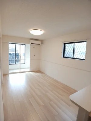 新倉敷駅（岡山県）のマンスリーマンション・ウィークリーマンション「アルティメット・ミサオⅤ 101・洋室(No.1283126)」メイン画像