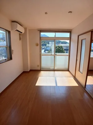 のマンスリーマンション・ウィークリーマンション「グリーンハウスおがわ 201・洋室(No.1283127)」メイン画像