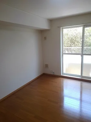 のマンスリーマンション・ウィークリーマンション「ジャン・セリューⅡ　Ｄ 102・洋室(No.1283138)」メイン画像