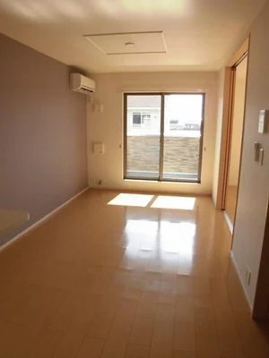 防府市のマンスリーマンション・ウィークリーマンション「アンソレイエ　Ⅲ号館 202・洋室(No.1283146)」メイン画像