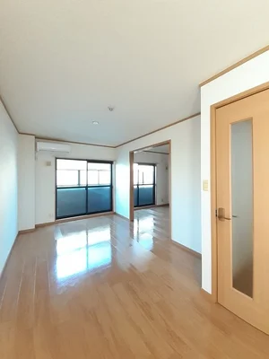 のマンスリーマンション・ウィークリーマンション「レジデンス・ノンノサン 105・洋室(No.1283171)」メイン画像