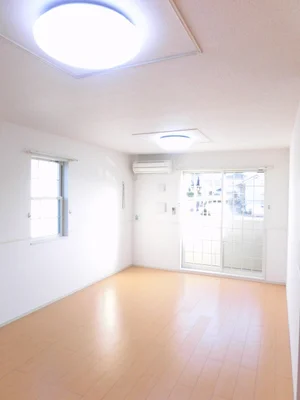 のマンスリーマンション・ウィークリーマンション「ヴィラ　ソレイユ 105・洋室(No.1283178)」メイン画像