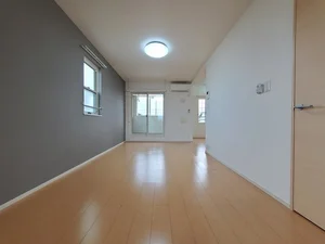 のマンスリーマンション・ウィークリーマンション「カーサフェリーチェ 203・洋室(No.1283200)」メイン画像