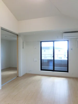 江戸橋駅（三重県）のマンスリーマンション・ウィークリーマンション「セント・カリヨン 201・洋室(No.1283204)」メイン画像